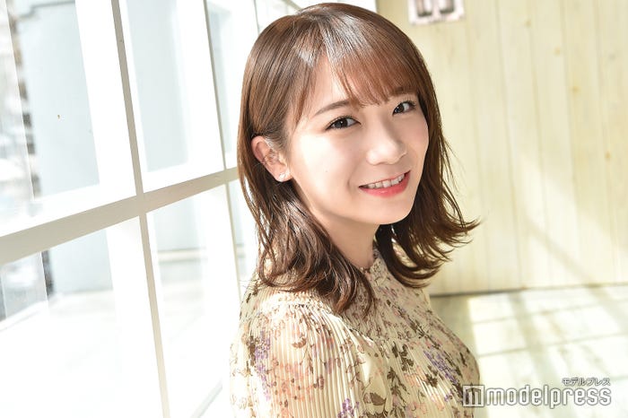 秋元真夏(C)モデルプレス