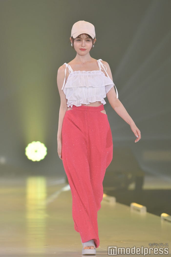 加藤ナナ(C)モデルプレス