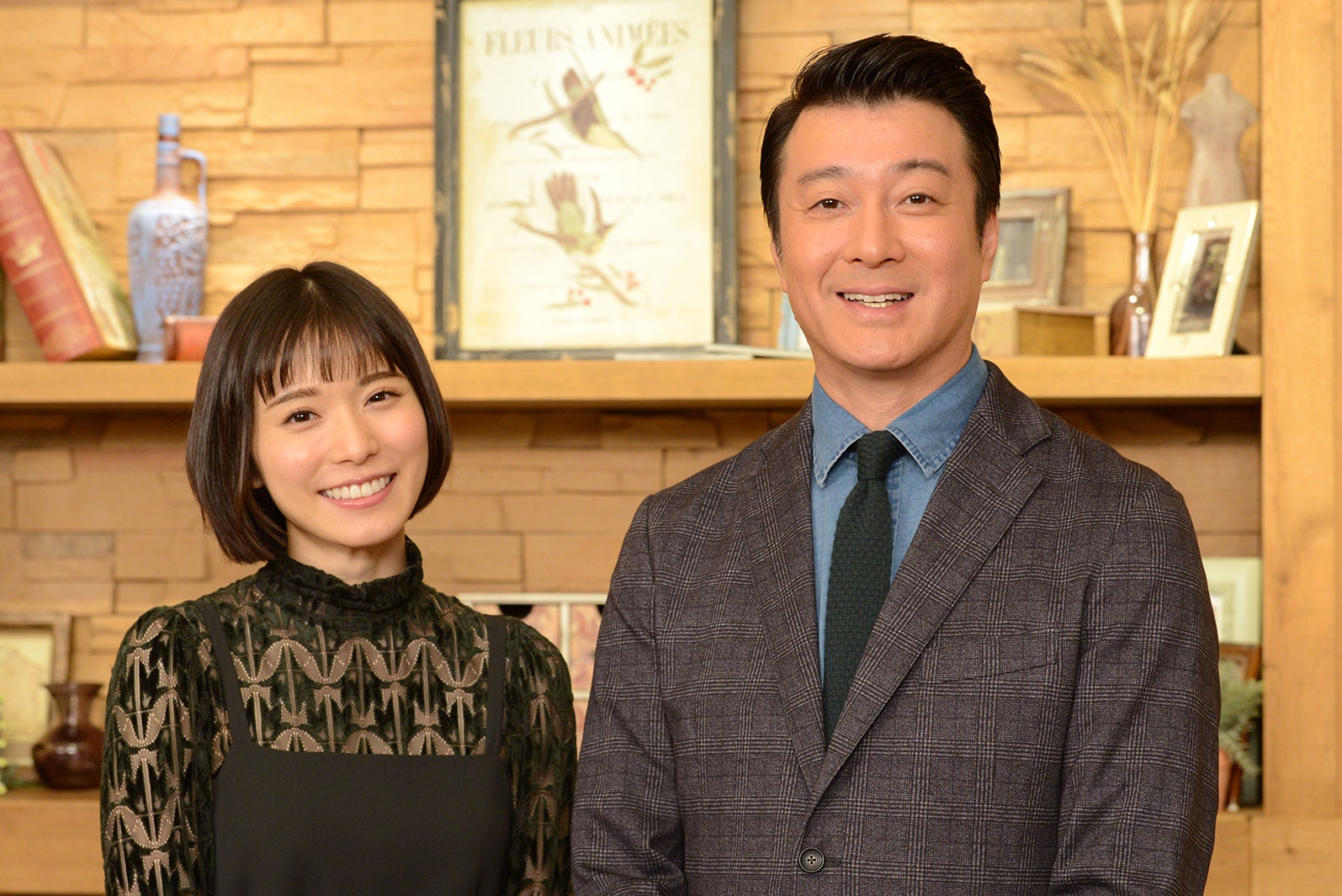 （左から）松岡茉優、加藤浩次（C）読売テレビ