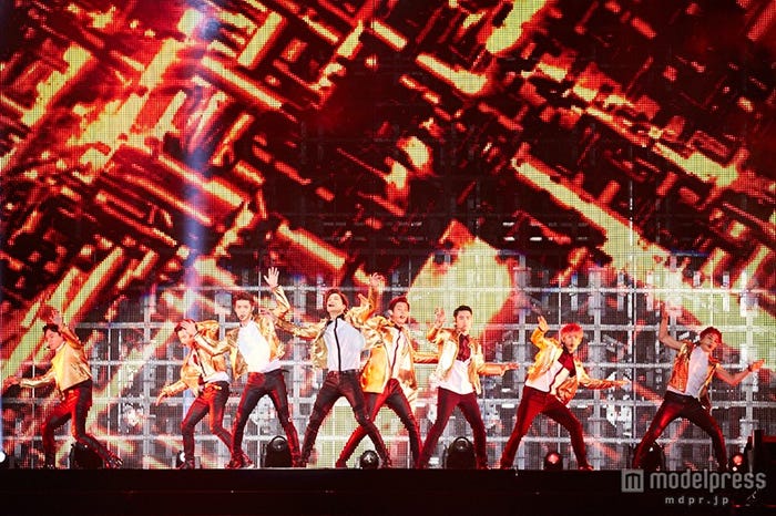 EXO/(左から)チェン、スホ、セフン、カイ、チャンヨル、ディオ、ベクヒョン、シウミン