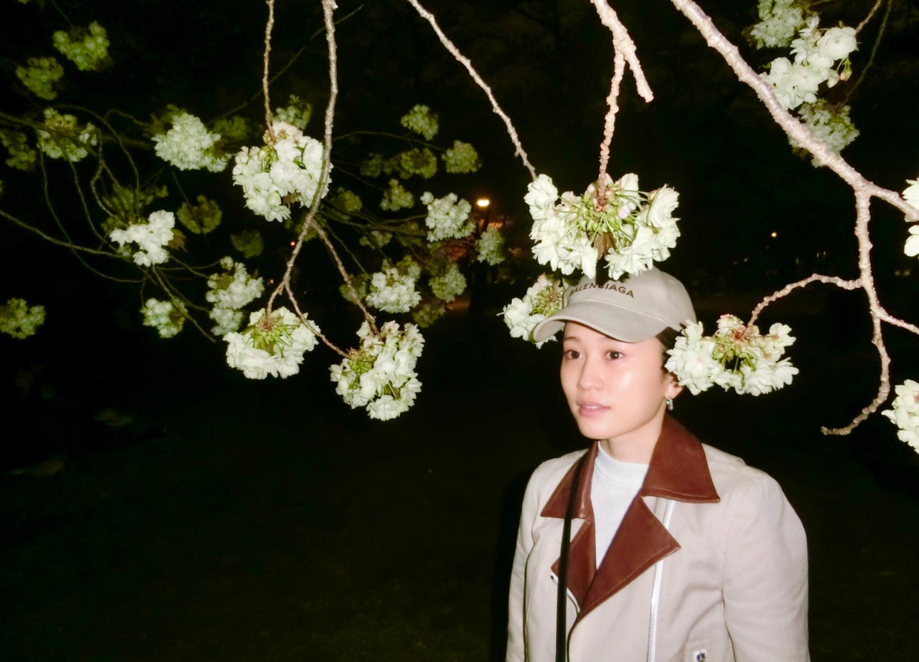 前田敦子＆ぺえ“あつぺえ”、すっぴんで花見「謎のカレカノ感」