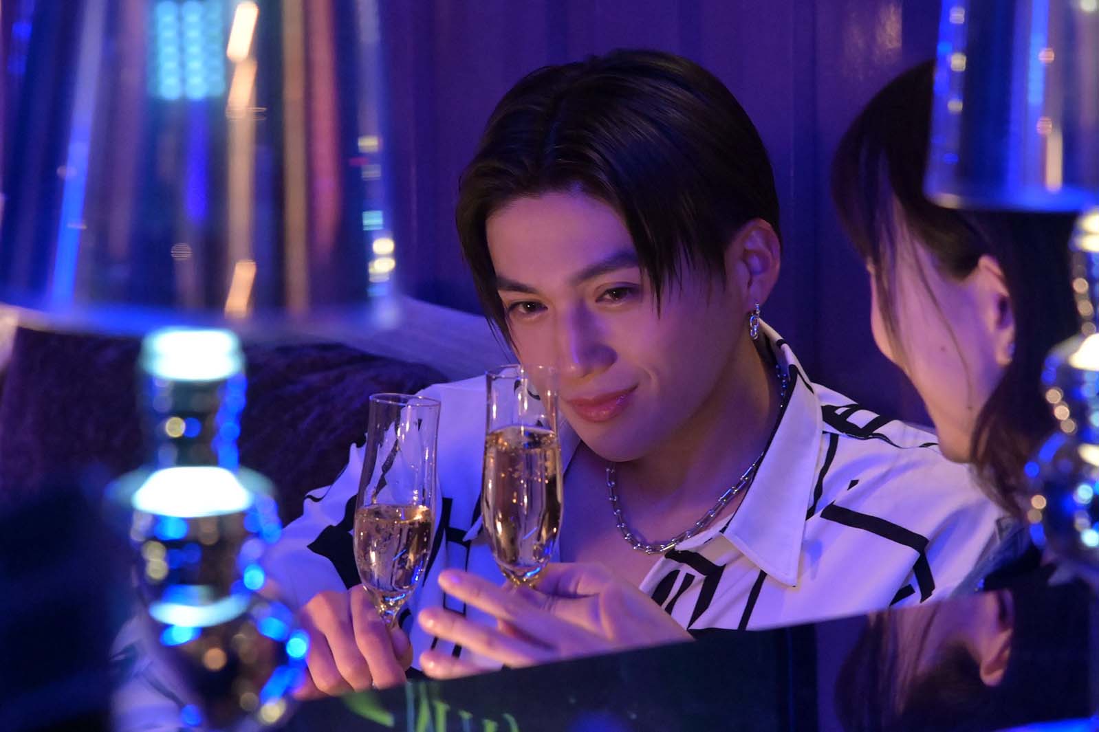 八木勇征「ホスト相続しちゃいました」第3話より（C）カンテレ