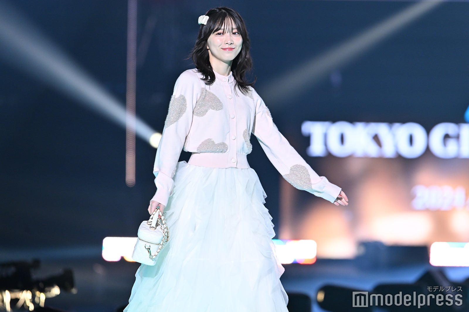 （C）モデルプレス