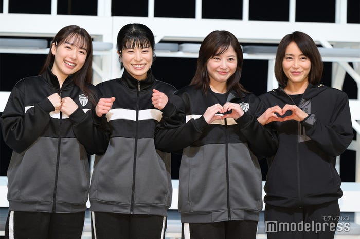 桜井日奈子、さとうほなみ、吉高由里子、山口紗弥加(C)モデルプレス