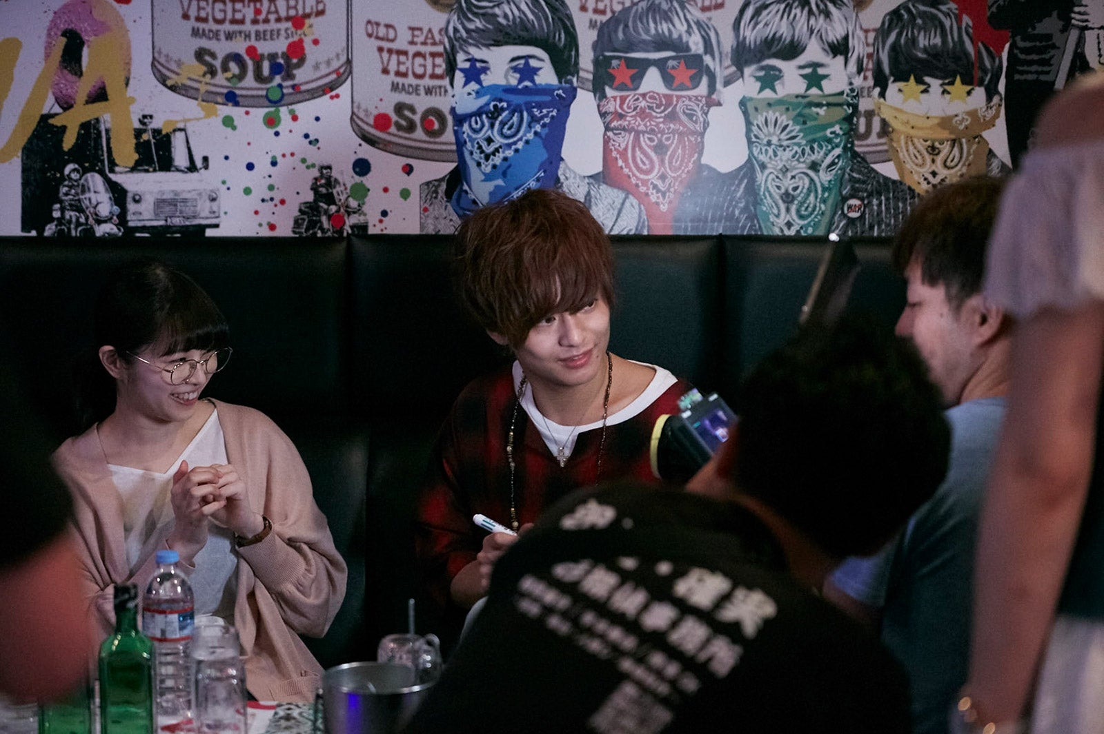 「その愛、お金で買いました。」撮影中の様子 （提供画像）