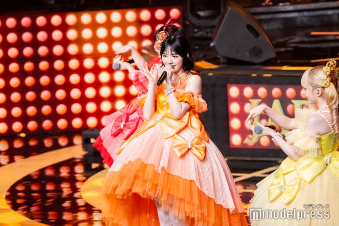 鎮西寿々歌(C)モデルプレス