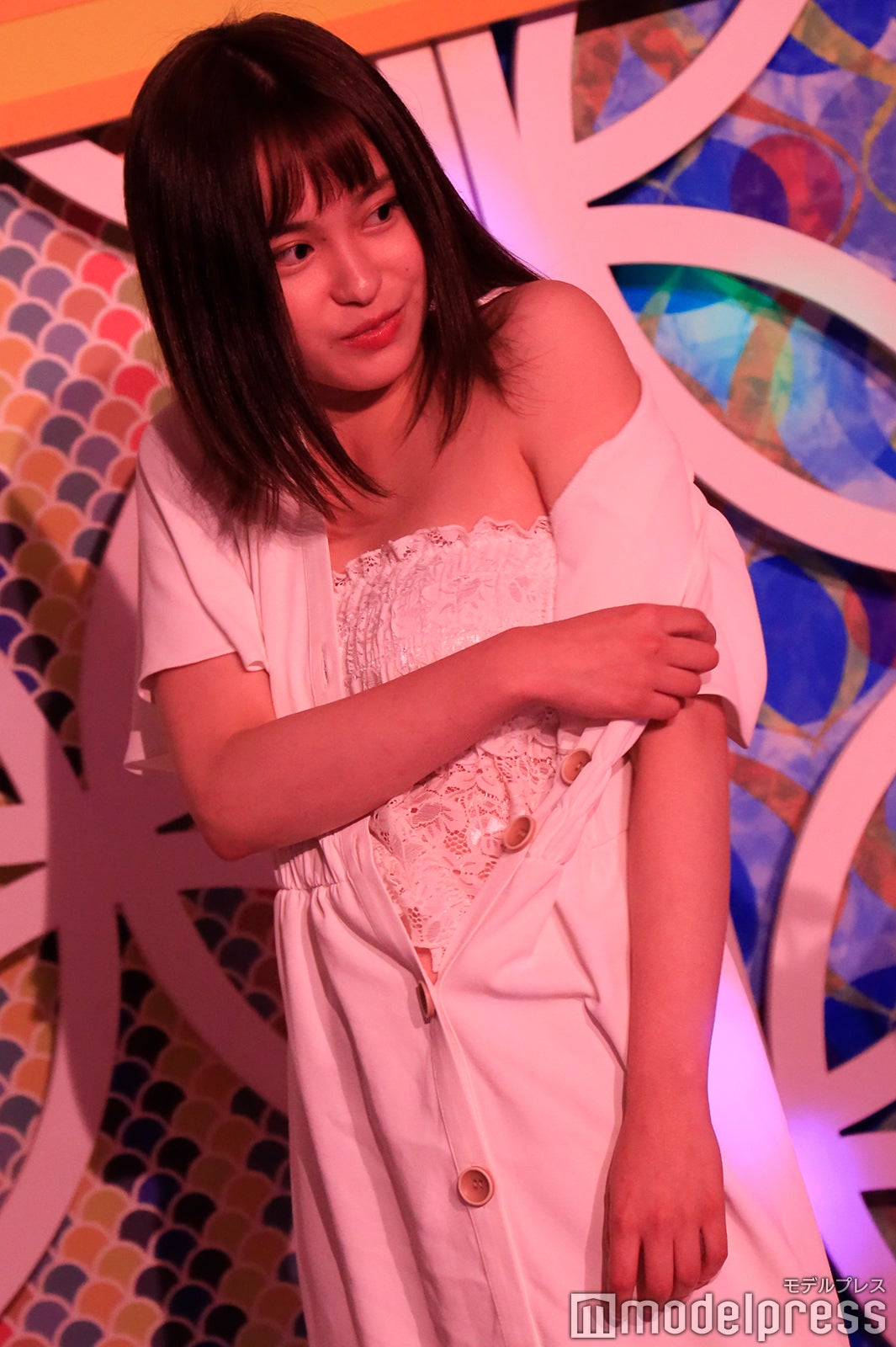 生着替えを披露したヲヲタリンリン （C）モデルプレス