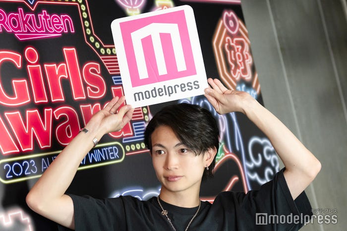 綱啓永(C)モデルプレス