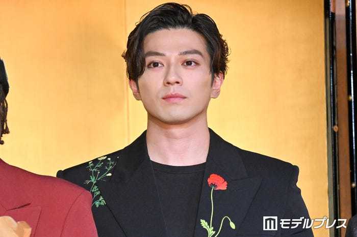 新田真剣佑(C)モデルプレス