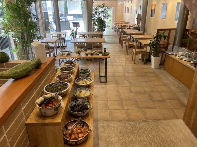 奈良に来たら絶対行って！ごはんが止まらなくなる絶品「お漬物バイキング」