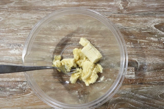 小麦粉 砂糖を使わない 簡単 ヘルシーな オートミールバナナパンケーキ モデルプレス