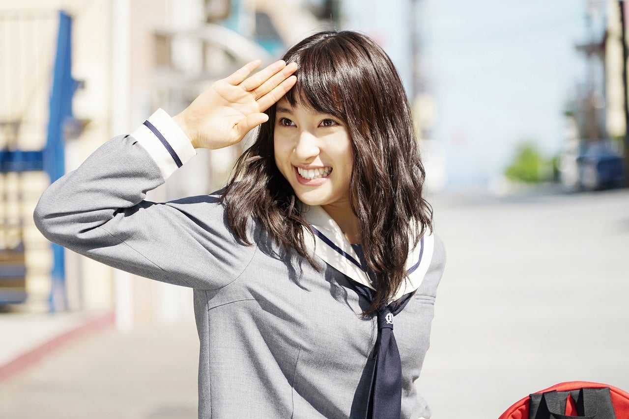 土屋太鳳（C）三次マキ／講談社（C）2016「PとJK」製作委員会