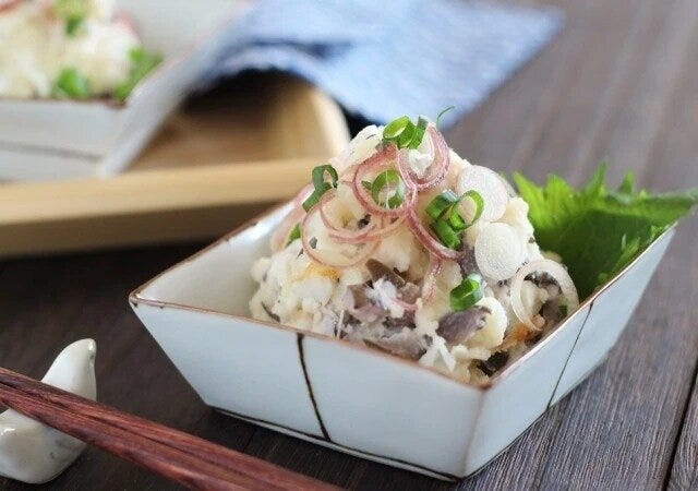 しば漬けとちくわのポテトサラダ