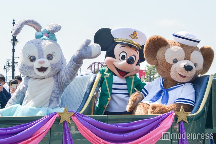 「ステラ・ルーのグリーティングドライブ」(C)モデルプレス