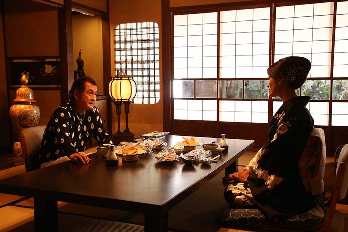 吉田鋼太郎、山田優(C)2017「新宿スワンII」製作委員会