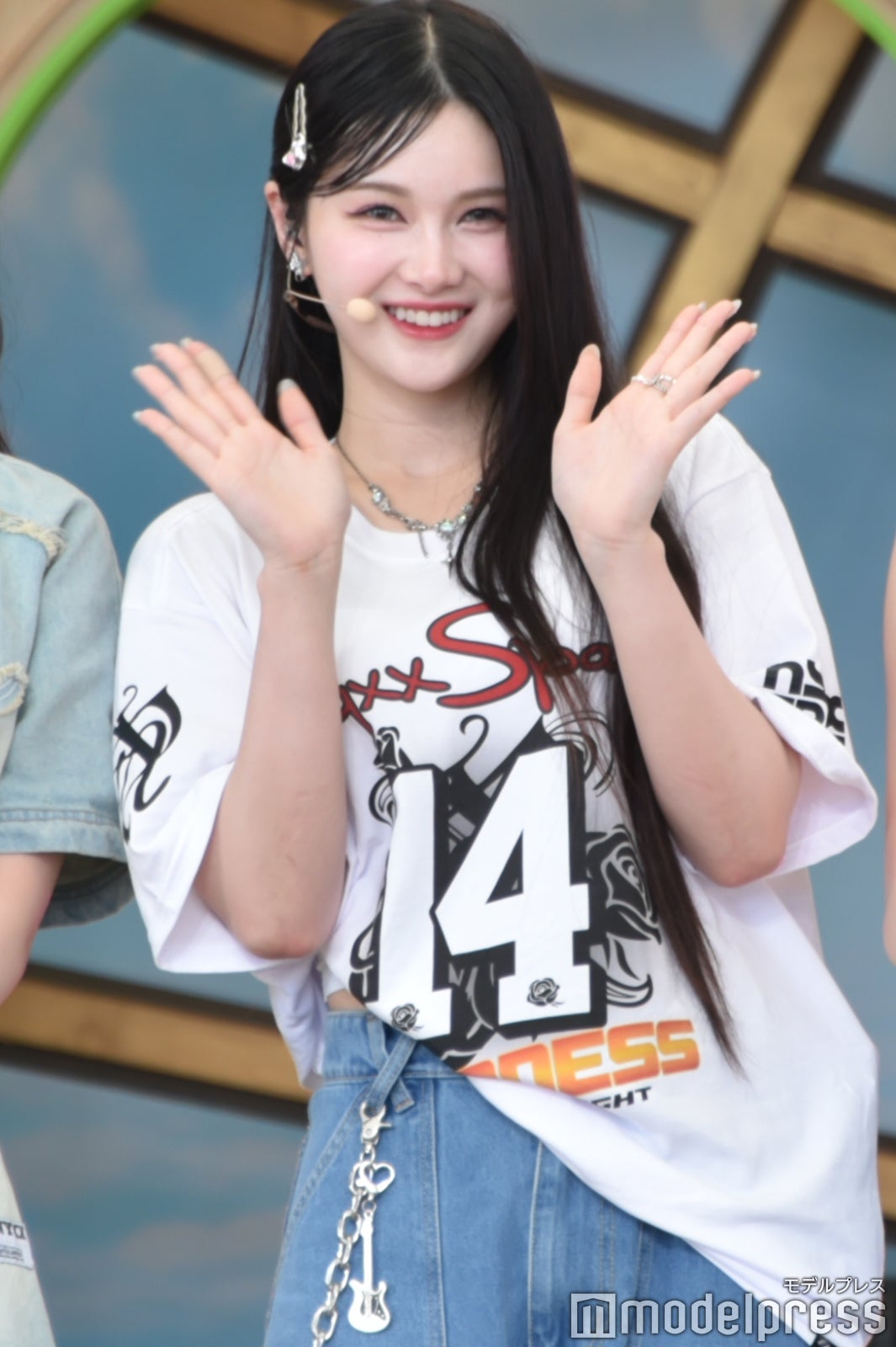 マユ（C）モデルプレス