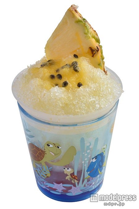 スーベニアカップはファインディング・ニモのデザイン(スーベニアカップ付きはプラス¥360)/TDS(C)Disney