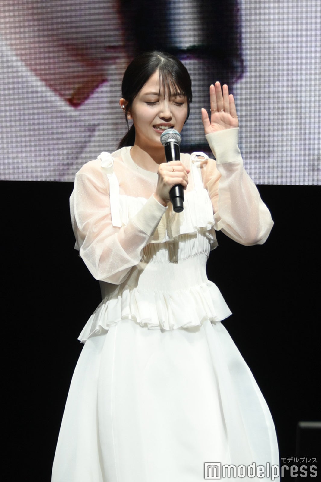 「心を開いていなかった」と反省する久保史緒里（C）モデルプレス