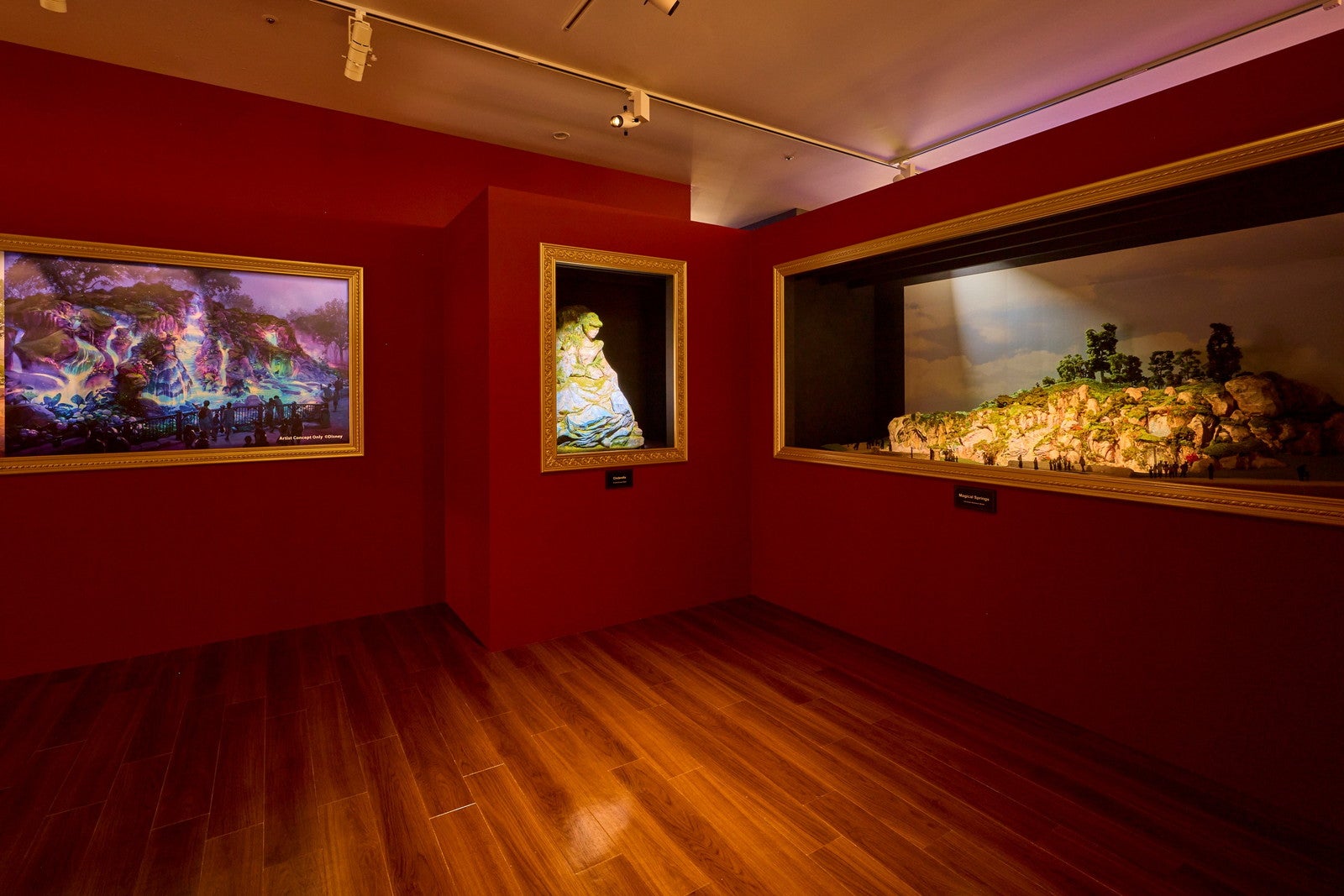 ファンタジースプリングス ニューチャプター・ビギンズ展（C）Disney