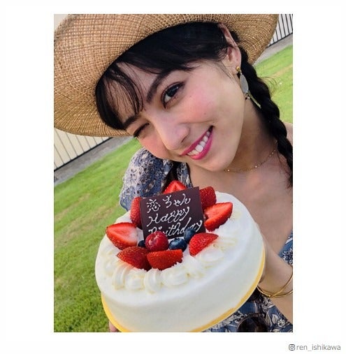 石川恋、“夢を叶えた1年”を回顧「上手く行かないことや悔しいことも…」 誕生日迎え意気込み