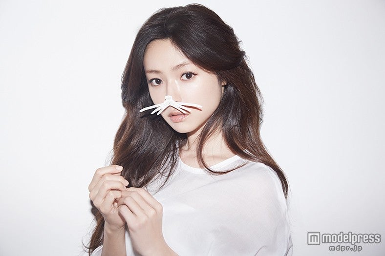 深田恭子の“ねこヒゲ姿”にスタッフ絶賛