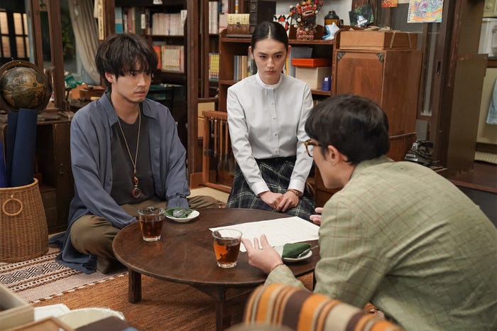 赤楚衛二、八木莉可子、川島潤哉/「舞いあがれ!」第93話(C)NHK