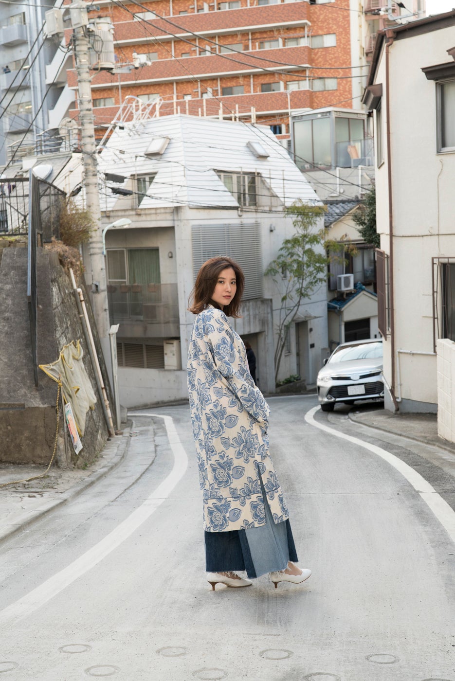 吉高由里子／「OCEANS」5月号より（提供写真）