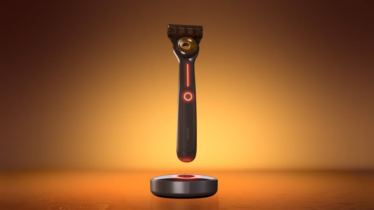 世界初温熱シェーバー「ジレットラボ　ヒーテッドレーザー（GilletteLabs　HEATED RAZOR）」