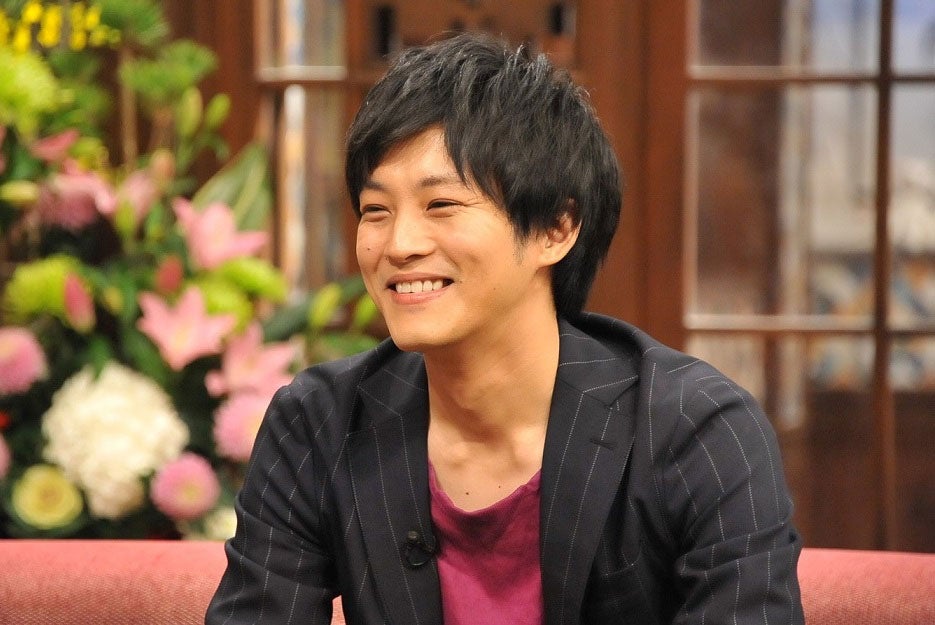 松坂桃李、戦隊ヒーローのクセが抜けず…苦労エピソードを告白