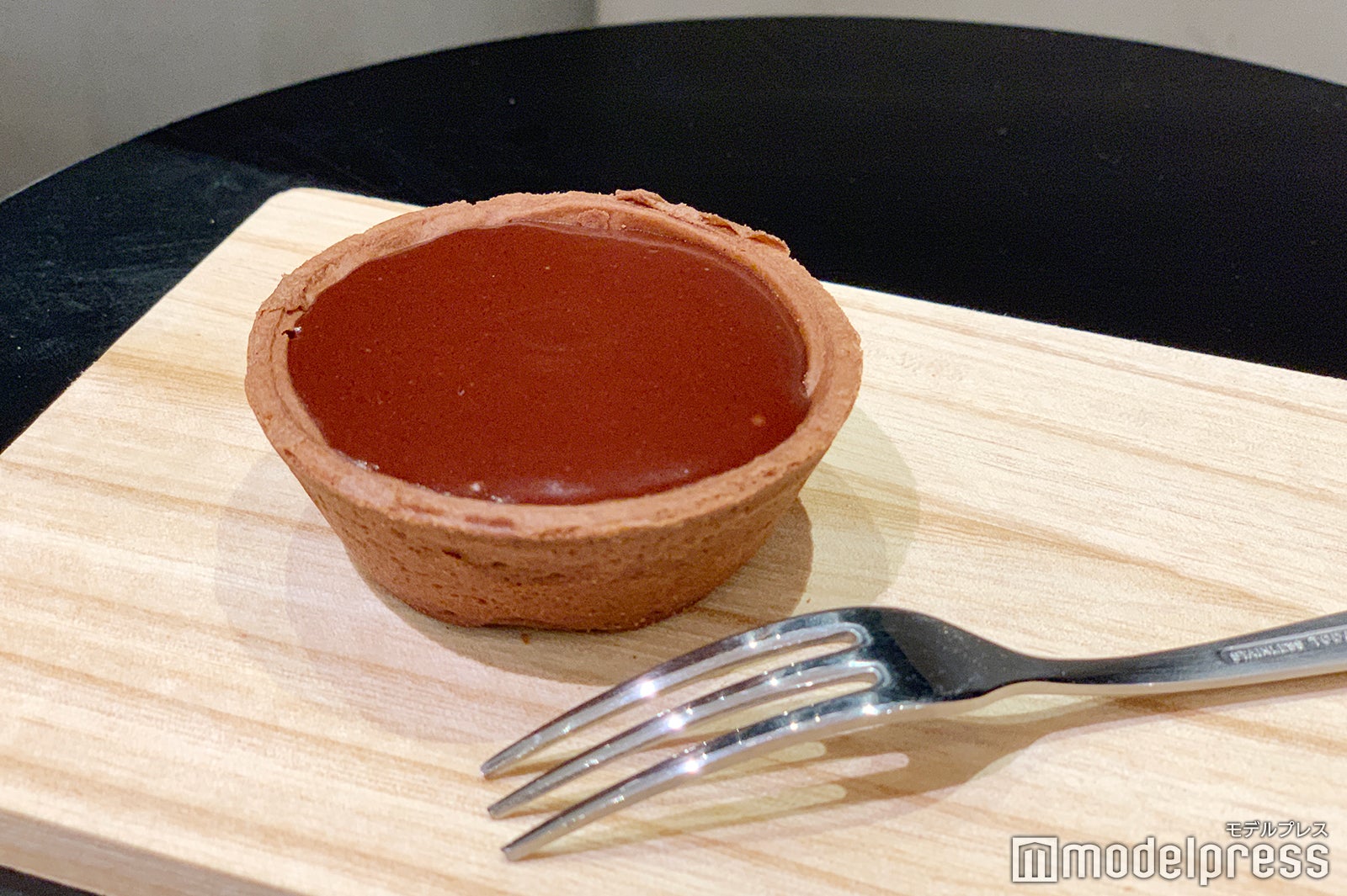 限定一番人気の「出来立て生チョコタルト」（C）モデルプレス