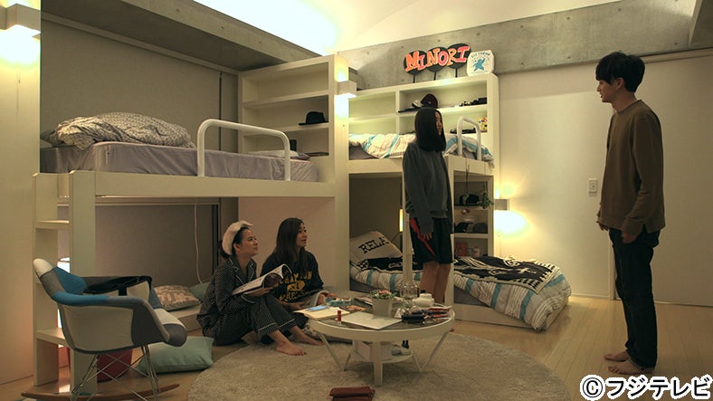 女子部屋を訪れる達也『TERRACE HOUSE BOYS ＆ GIRLS IN THE CITY』10th WEEK（C）フジテレビ／イースト・エンタテインメント