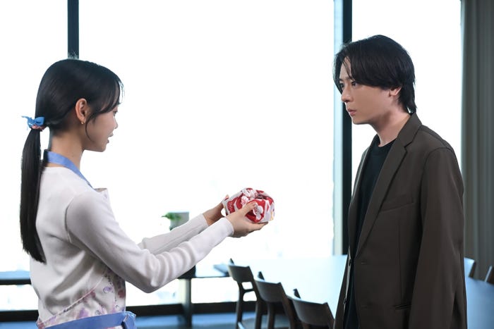 林芽亜里、犬飼貴丈「初めましてこんにちは、離婚してください」第3話(C)「初めましてこんにちは、離婚してください」製作委員会・MBS