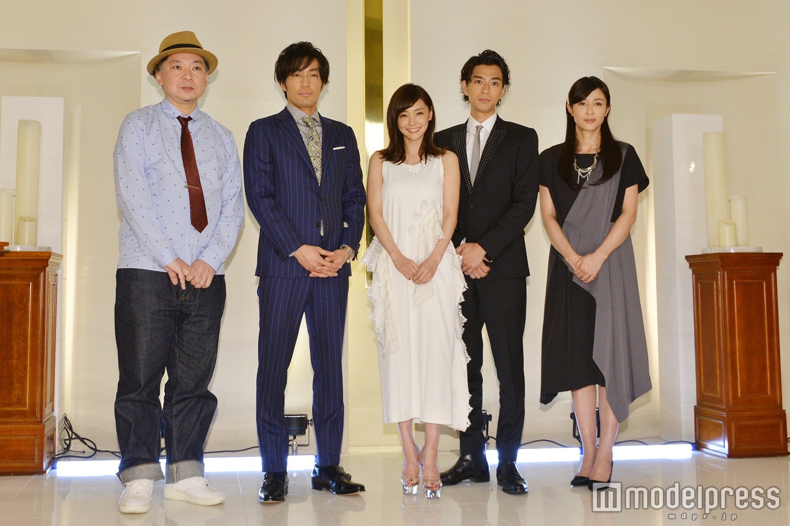 （左から）鈴木おさむ氏、大谷亮平、倉科カナ、三浦翔平、水野美紀 （C）モデルプレス