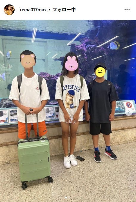 REINA Instagramより