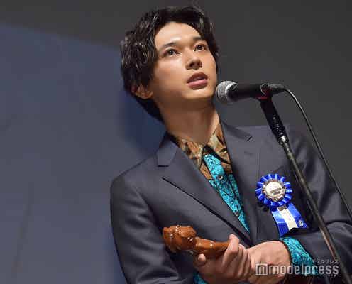 吉沢亮、公開作8本で最優秀新進男優賞を受賞「頑張ってよかった」<第10回TAMA映画賞>