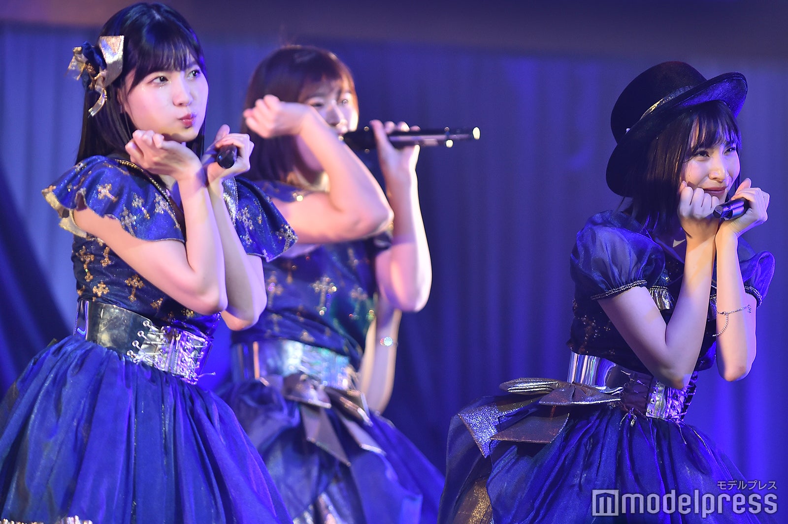 谷口めぐ、福岡聖菜「AKB48 チームB単独コンサート～女神は可愛いだけじゃない～」 （C）モデルプレス