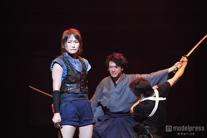 川栄李奈／舞台『AZUMI 幕末編』ゲネプロの様子