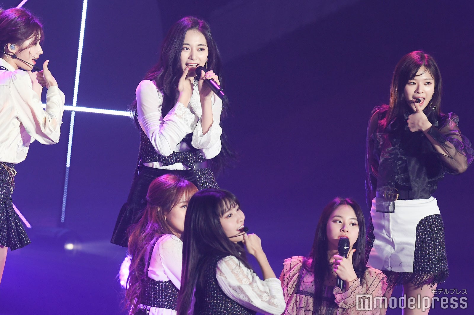 TWICE （C）モデルプレス