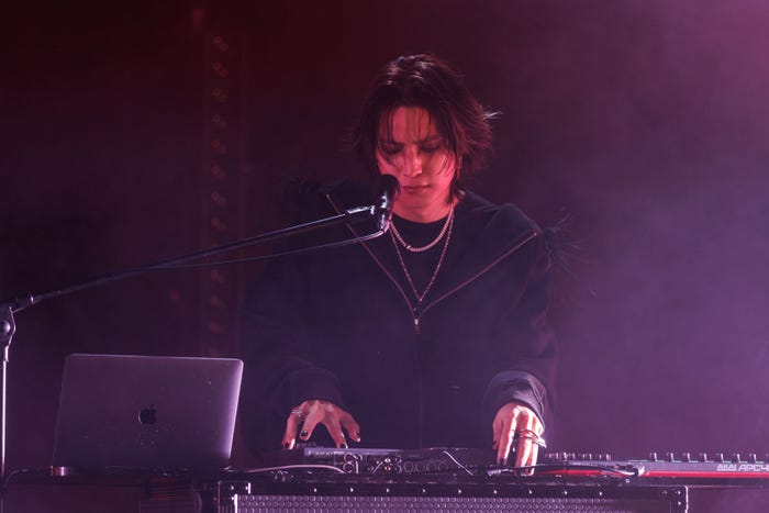 レイニ/Netflixシリーズ「グラスハート」 7月31日(木)よりNetflixにて世界独占配信