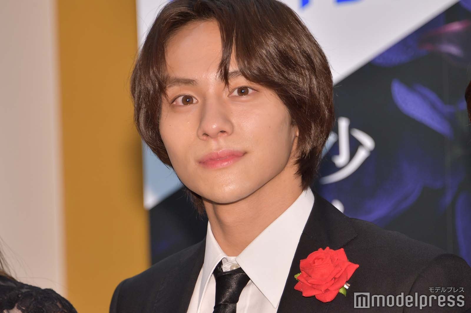 山下幸輝「君の花になる」彷彿ショット 新ドラマ「夫婦の秘密」の粋な演出に反響「感動」