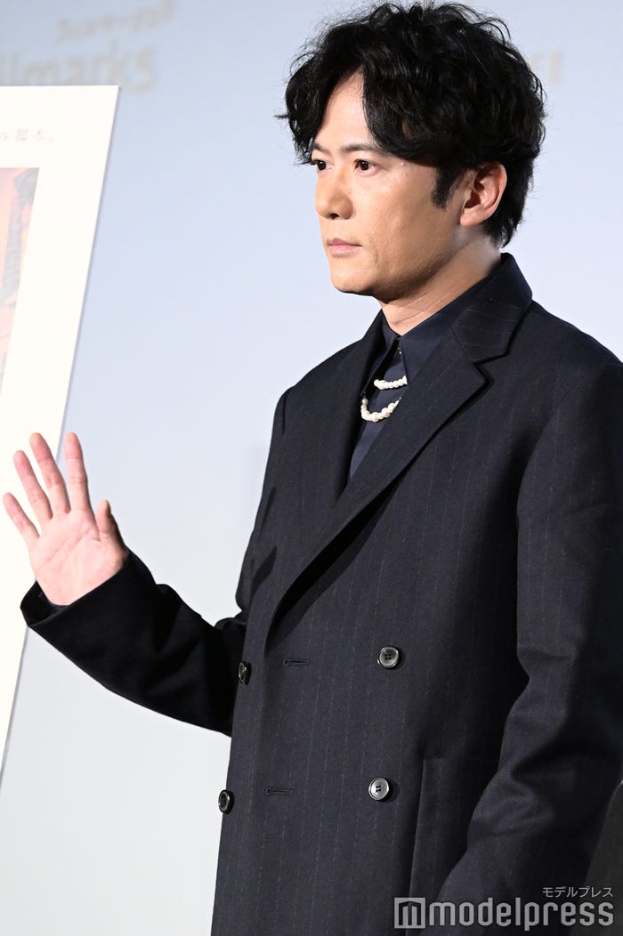 稲垣吾郎(C)モデルプレス