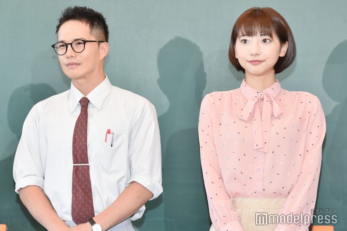 (左から)市原隼人、武田玲奈(C)モデルプレス