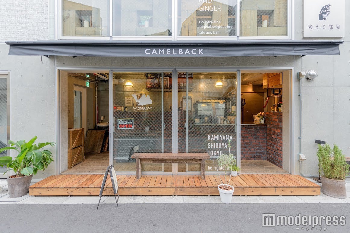 「CAMELBACK sandwich＆espresso」外観／画像提供：CAMELBACK sandwich＆espresso