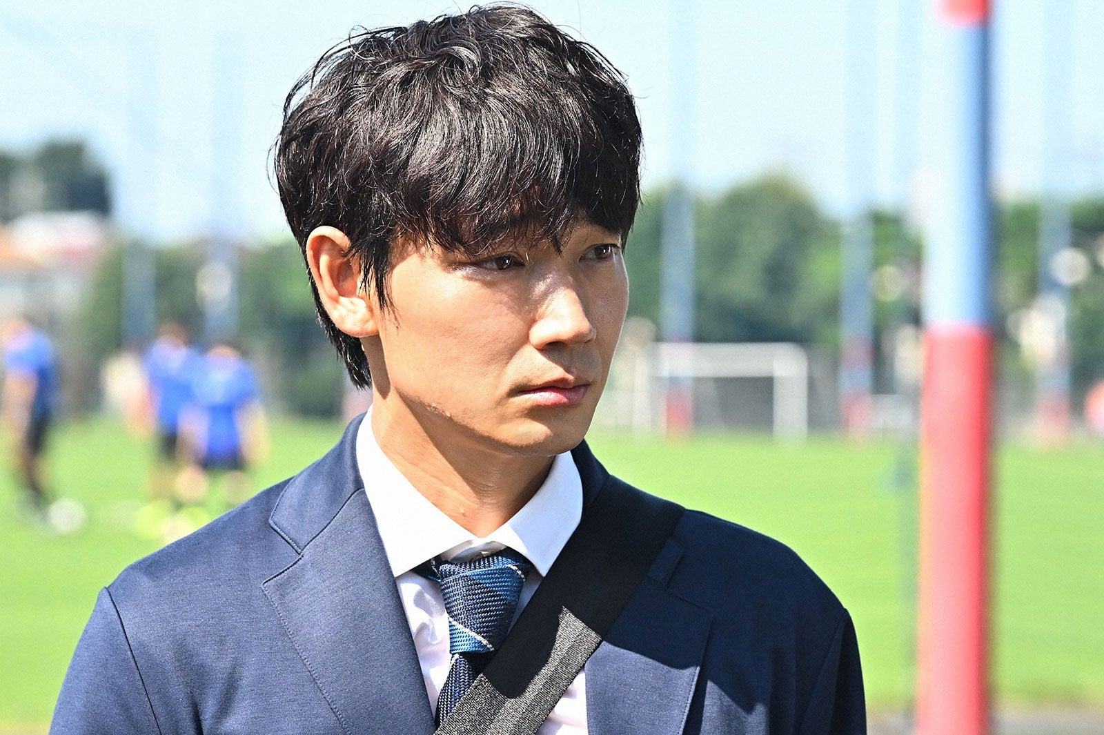 綾野剛／「オールドルーキー」第5話より（C）TBS