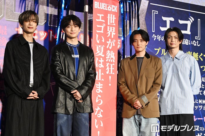 高橋文哉、サプライズで「ブルーロック」舞台挨拶MCに 櫻井海音・高橋恭平・綱啓永ら驚き「これはいいネットニュースになりますよ」