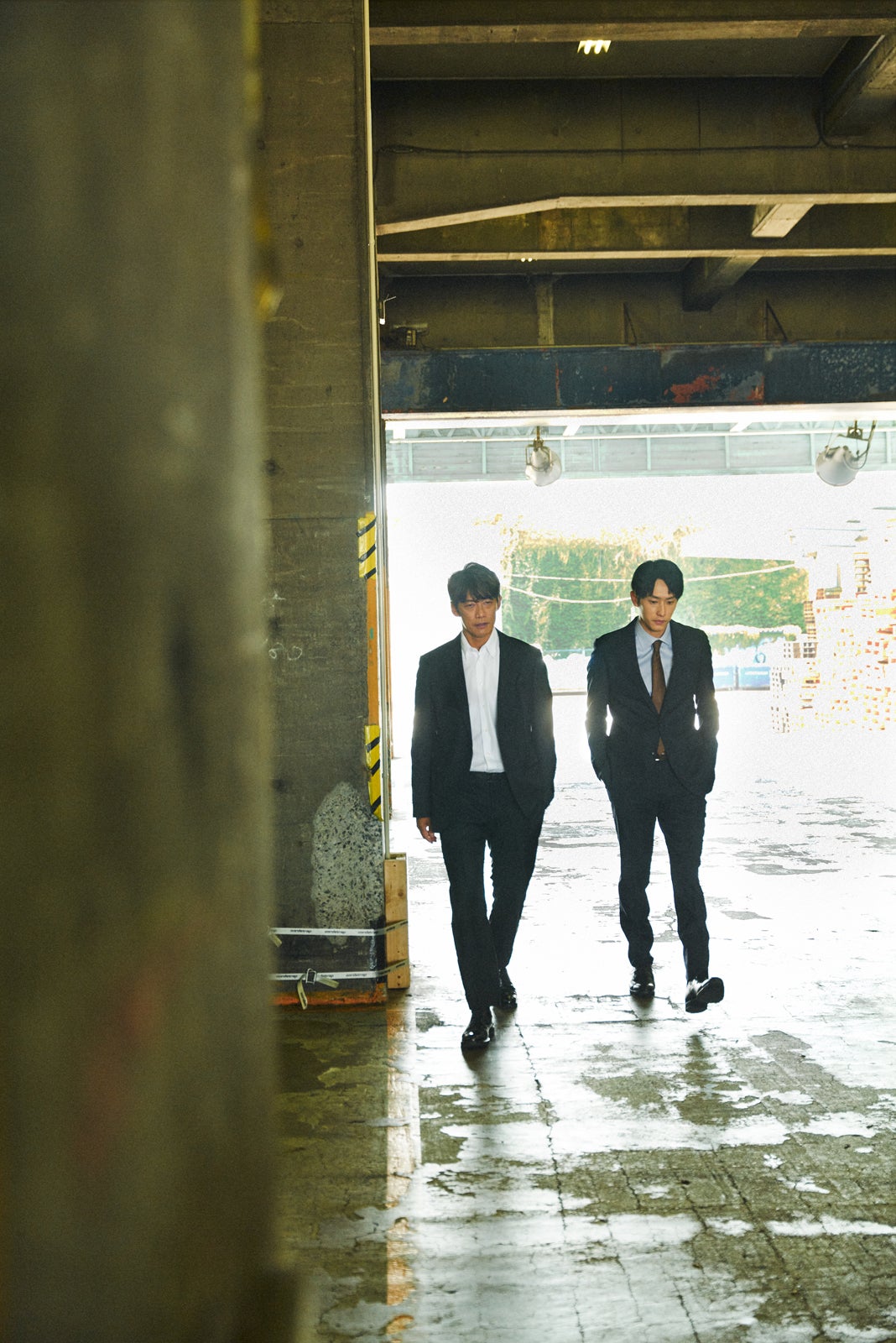 反町隆史、杉野遥亮（C）フジテレビ