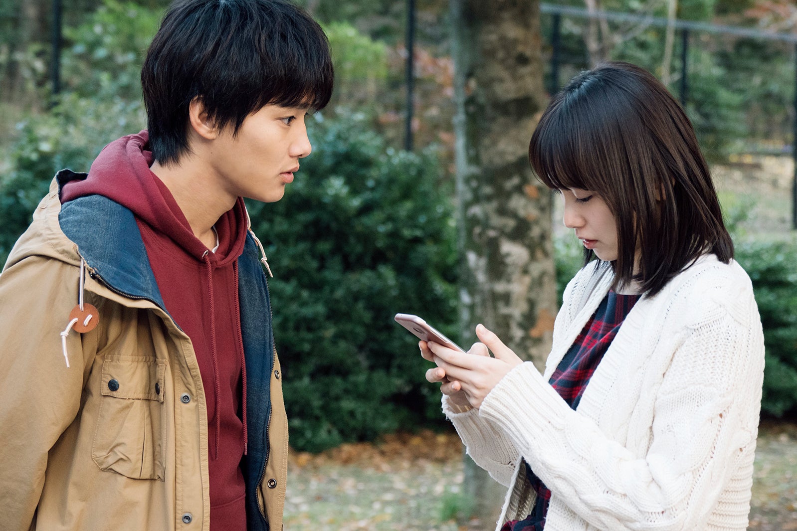 野村周平、飯豊まりえ／「電影少女」第2話より（C）「電影少女2018」製作委員会