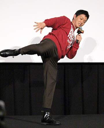 工藤阿須加 舞台上で本物の「蹴り」披露で会場大歓声 ゴールデンカムイ実写で月島役