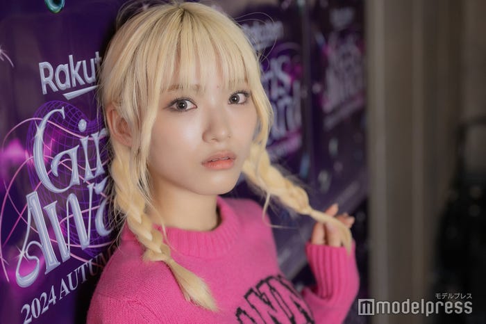 鶴屋美咲(C)モデルプレス