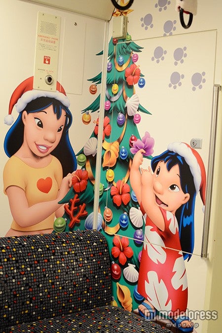 画像1/24) ディズニーリゾートライン、4つの駅がクリスマス仕様